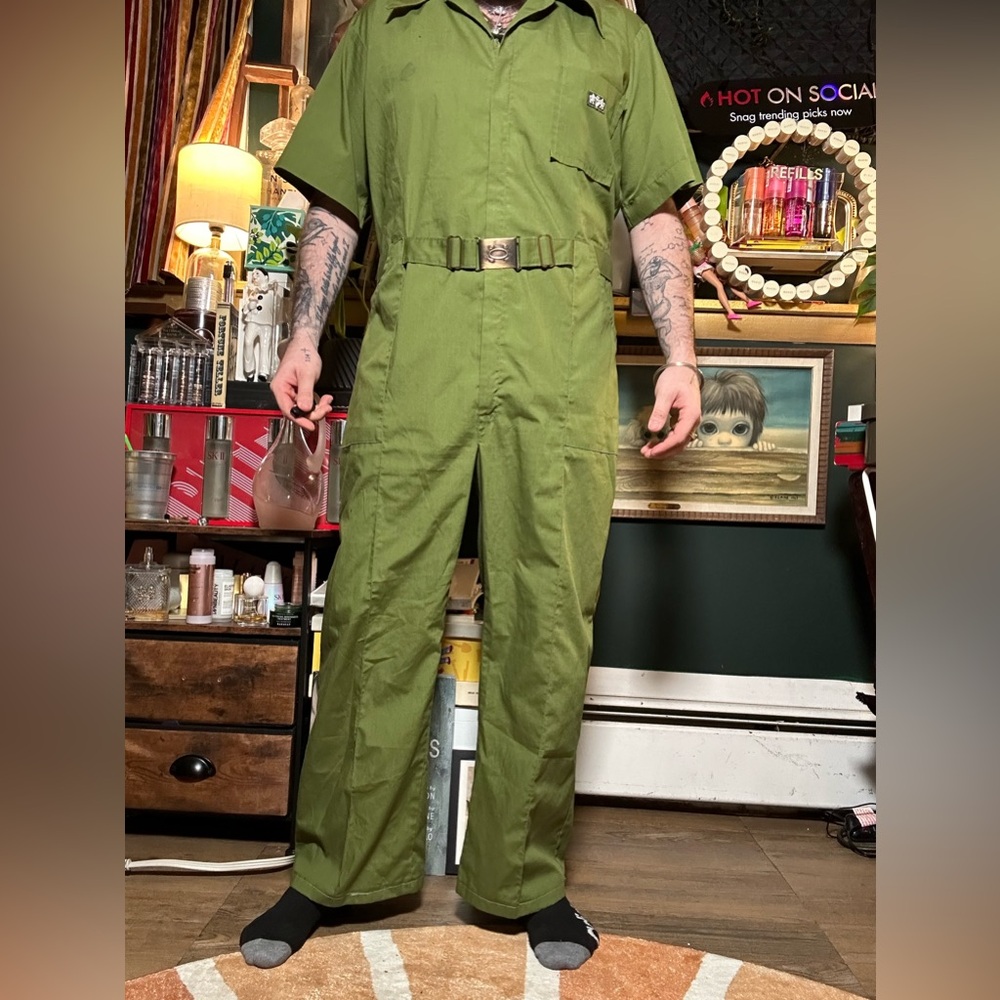 Vintage mens Bill Parry Green Short Sleeve Jumpsuit with Belt
